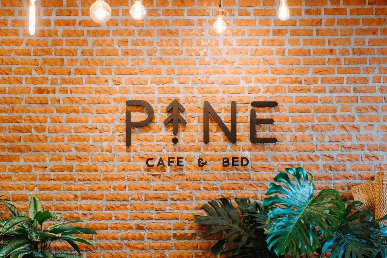 Hotel Pine Cafe'&Bed Phra Nakhon Si Ayutthaya Exterior foto